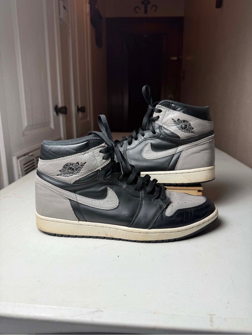 Air Jordan 1 Retro OG High Shadow 2018 Size 13